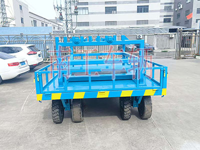 15吨牵引三亿(中国)护栏型工具拖车4I.jpg