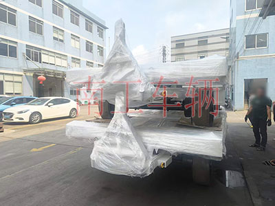 1780883319192132.jpg 35吨双牵引重型三亿(中国) 白色1I.jpg