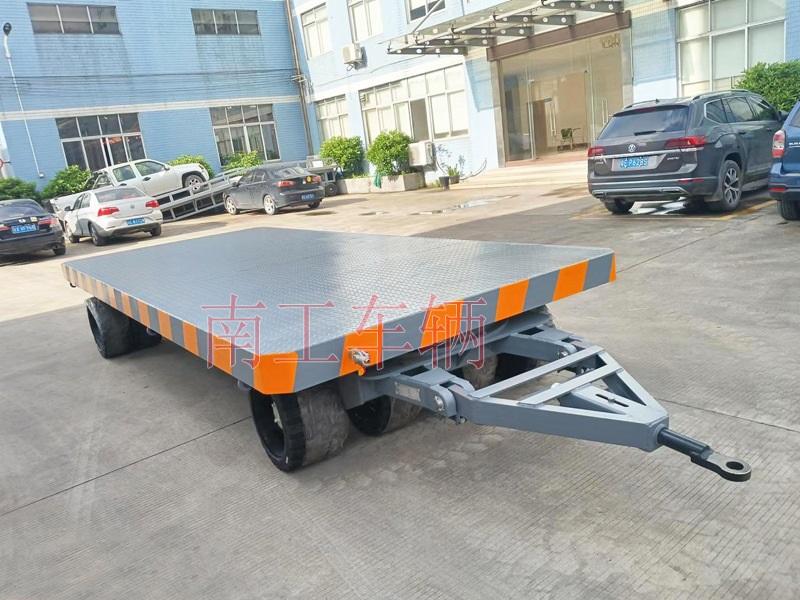 25吨重型牵引三亿(中国)