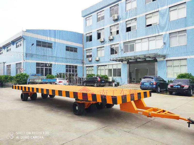 30吨重型无动力牵引三亿(中国)