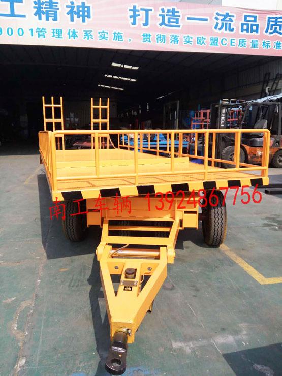 5吨带登车桥护栏型三亿(中国)
