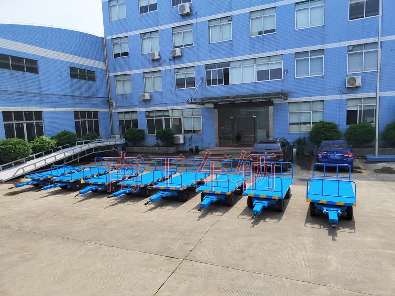 3吨无动力牵引三亿(中国)组前后可拆护栏