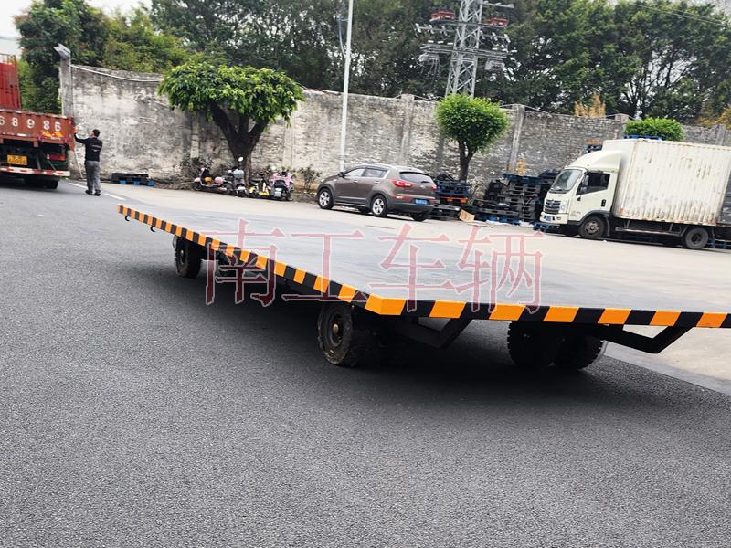 8吨三亿(中国) 牵引工具拖车