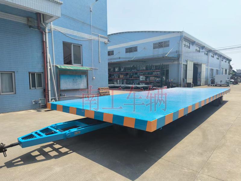 40吨4米宽重型三亿(中国) 牵引全挂车