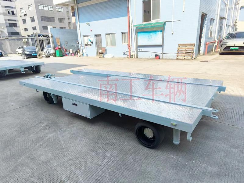 6吨牵引式船舶艉段转运工具三亿(中国)