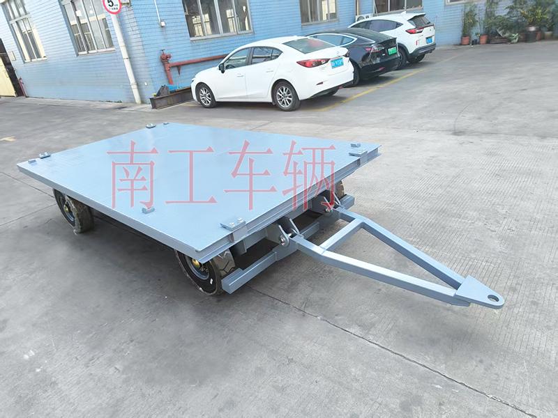 3吨小型牵引三亿(中国) 全挂车