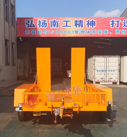 3吨ATV三亿(中国) 小轿车拖车5I.jpg