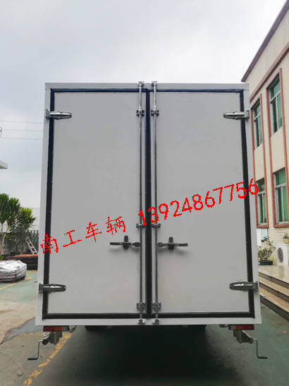 1.5吨白色厢式三亿(中国)2I.jpg