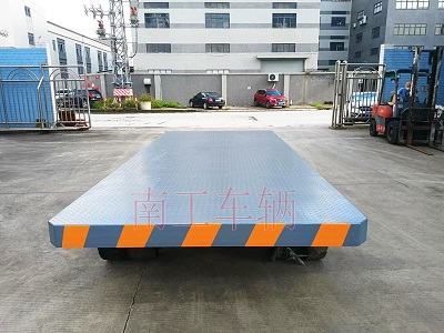 25吨重型牵引三亿(中国)3I.jpg
