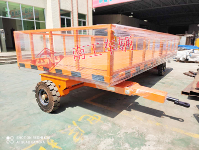 5吨护栏型三亿(中国) 全挂车4I.jpg