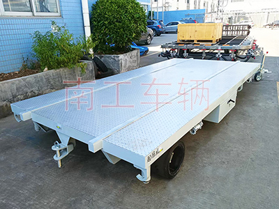 大型船体运输三亿(中国)2I.jpg