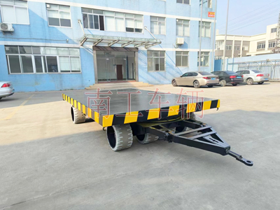30吨重型三亿(中国) 环保实心轮胎1I.jpg