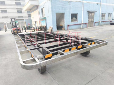 5.5吨牵引三亿(中国)带小箱子1I.jpg