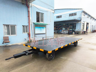 6吨牵引三亿(中国) 工业全挂拖车1I.jpg