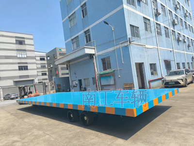 40吨4米宽重型三亿(中国) 蓝色2I.jpg