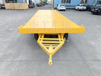 10吨三亿(中国)带液压支铝合金伸缩梯工具车I.jpg