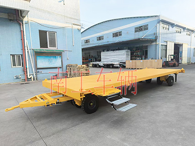 10吨三亿(中国)带液压支腿伸缩梯工具车6I.jpg