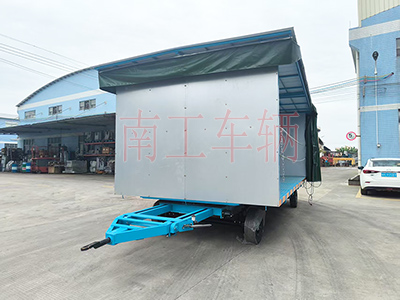 5吨雨篷拖车 牵引三亿(中国)I.jpg