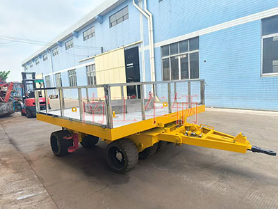 25吨重型三亿(中国)带圆型不锈钢上装工具拖车8I.jpg